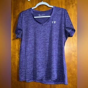 Under Armour top